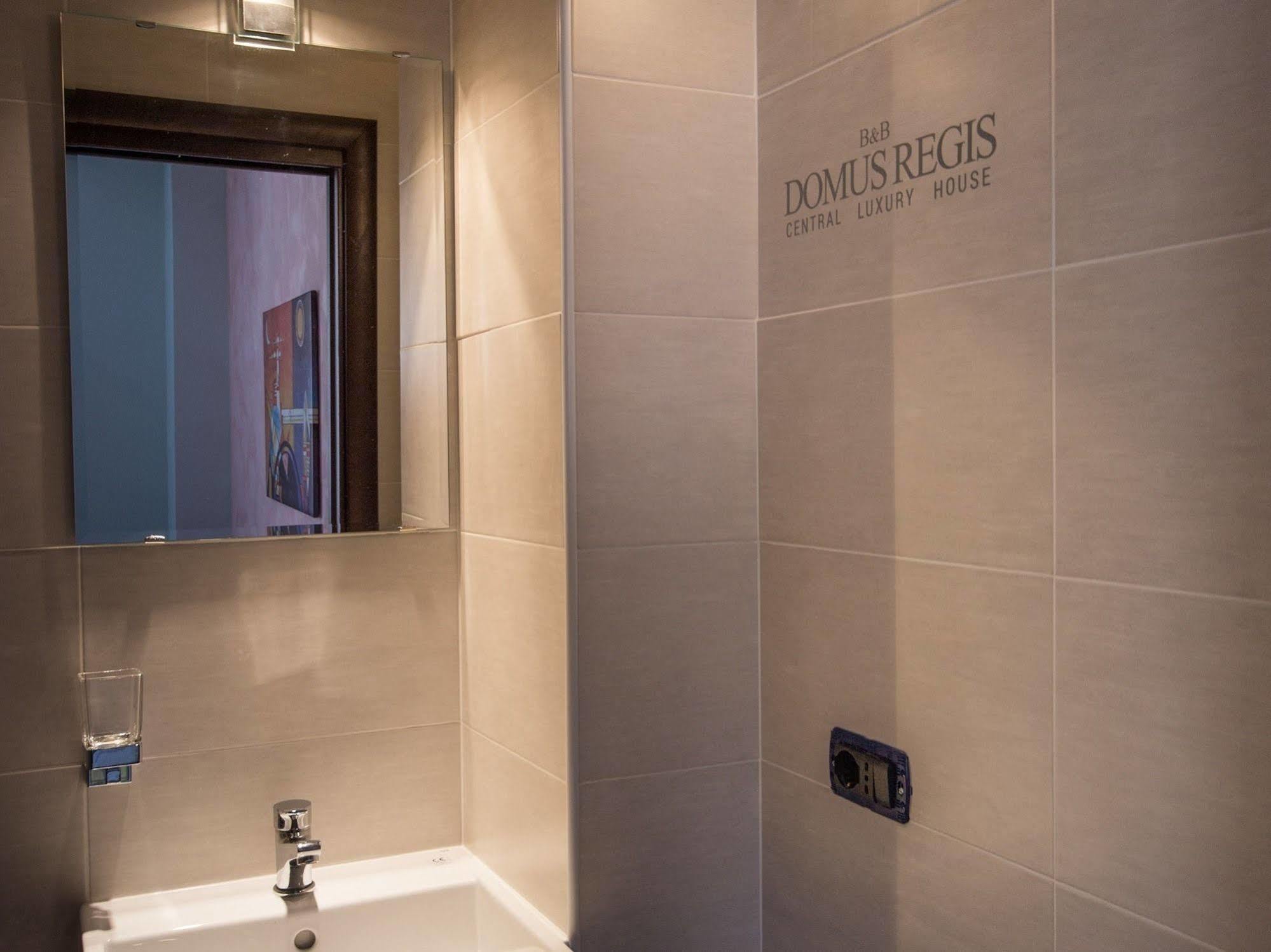 カリアリ Domus Regis Bed & Breakfast エクステリア 写真